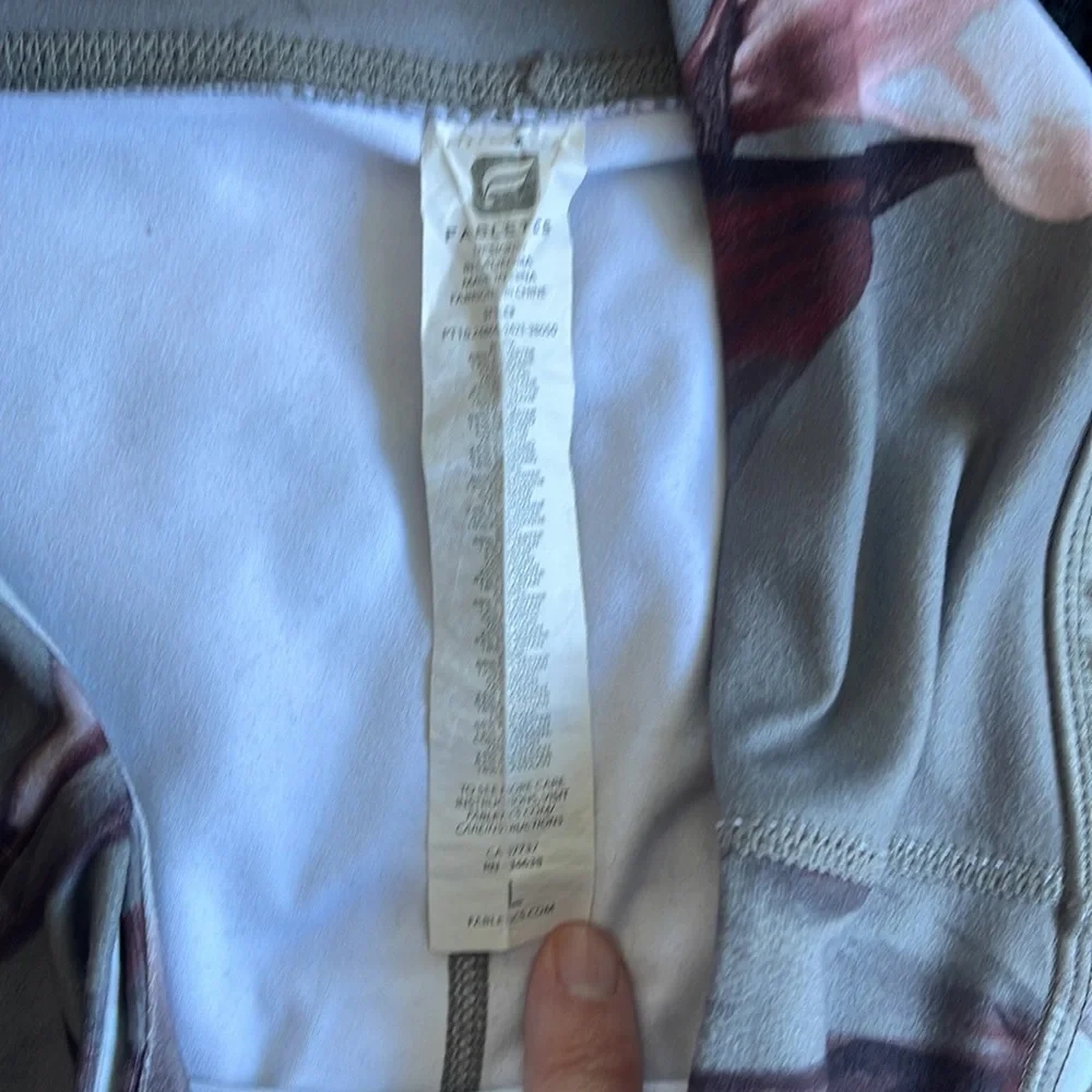 Patterned Fabletic Legging - Picture 4 of 7